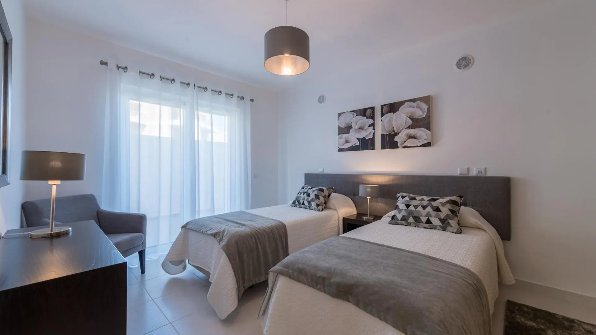 Porto De Mos 85 By Destination Algarve Apartment Lagos